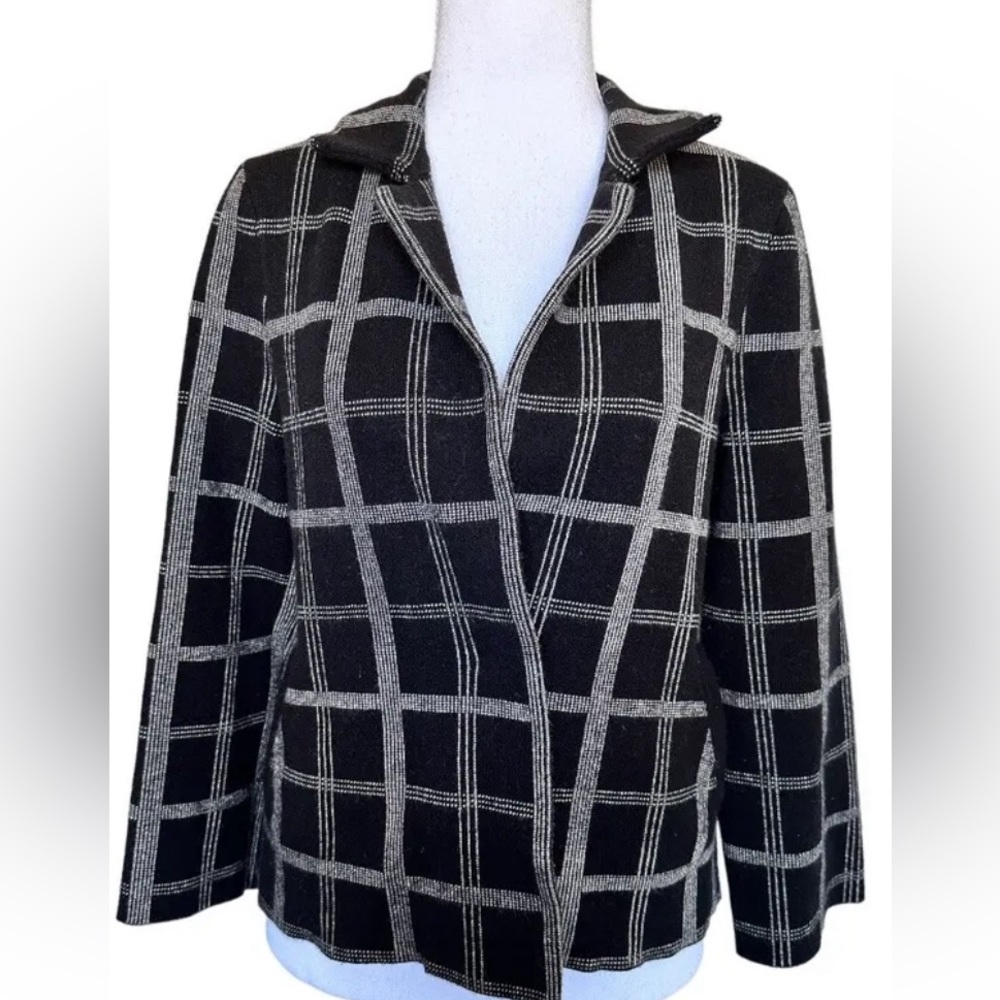 Moth Anthropologie Black and White Printed Knit Sweater Blazer Jacket Cropped